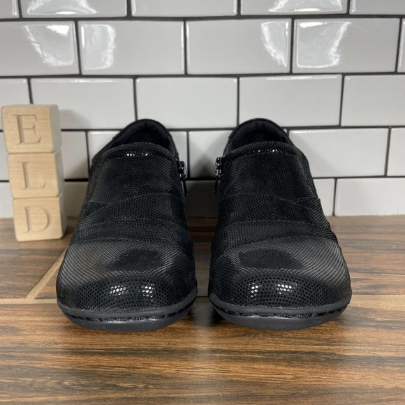 Clarks Channing Kim Women's Size 6.5 Shoes Black Leather Lizard Print Loafers - Picture 2 of 12